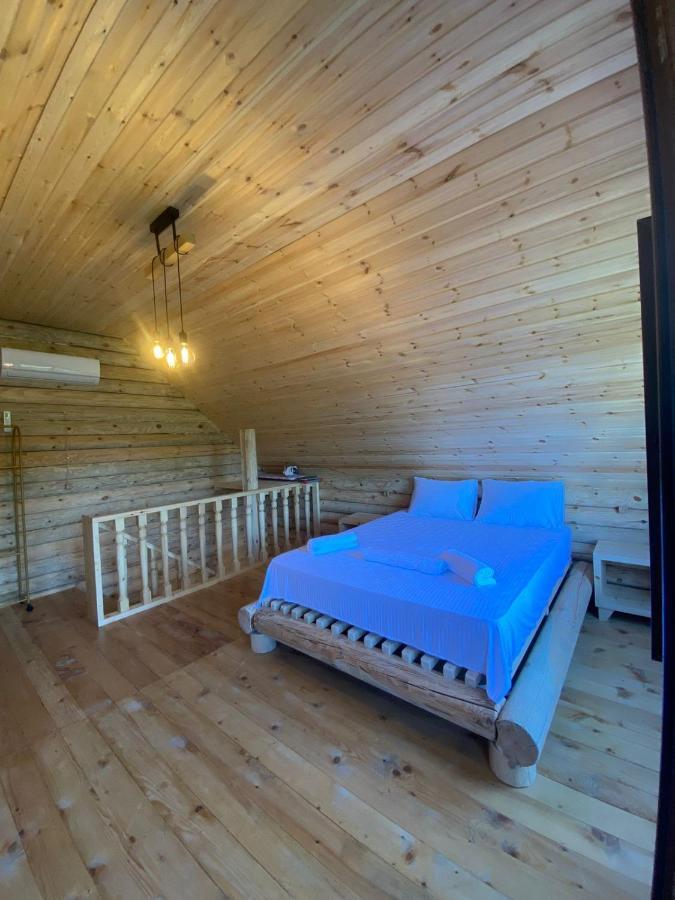 Guest House On Angisa Батуми Екстериор снимка